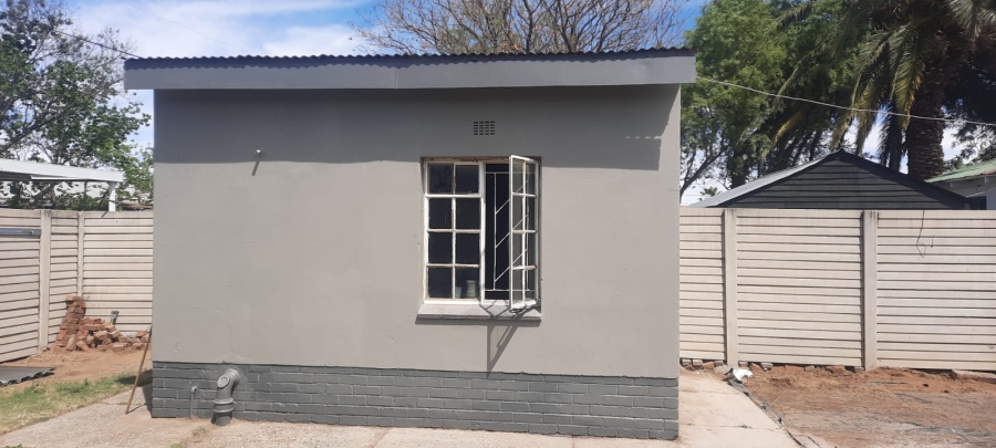 2 Bedroom Property for Sale in Odendaalsrus Free State
